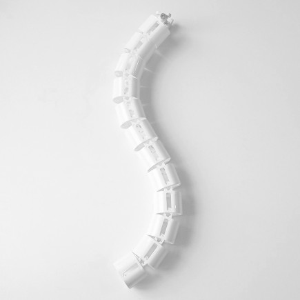 КАБЕЛЬ КАНАЛ А-740-Б (МОД.2) БЕЛЫЙ ДЛЯ ПРОВОДОВ ПИСЬМЕННОГО СТОЛА ГИБКИЙ ВЕРТИКАЛЬНЫЙ БЕЗ МЕТАЛЛИЧЕСКОГО ОСНОВАНИЯ 1